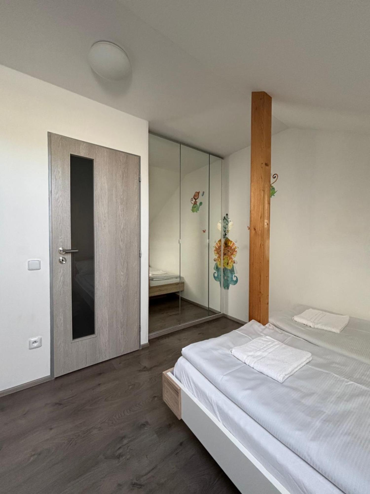 לדניצה Apartmany Marco Polo מראה חיצוני תמונה